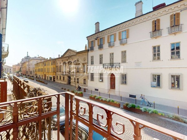 appartamento in vendita a Mantova in zona Centro Storico