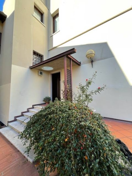 casa indipendente in vendita a Mantova in zona Centro Storico