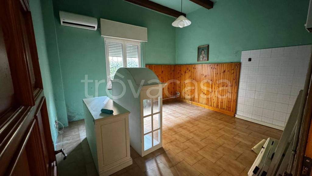 appartamento in vendita a Mantova in zona Tè Brunetti