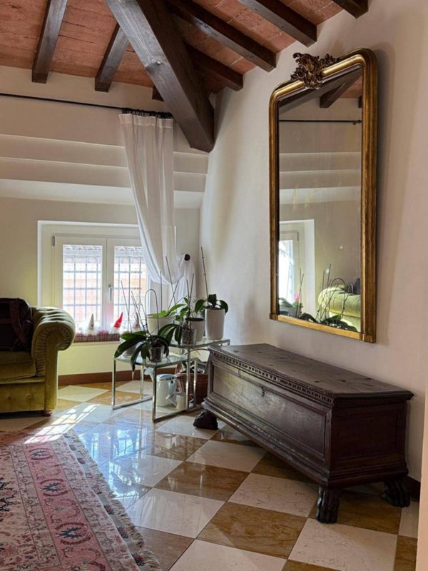 appartamento in vendita a Mantova in zona Centro Storico