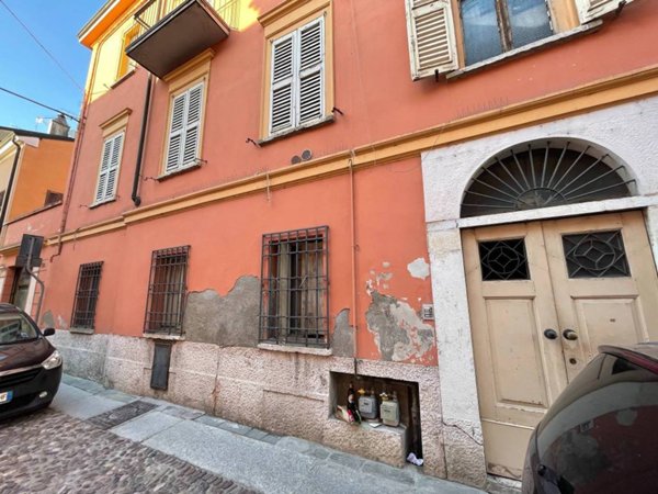 negozio in vendita a Mantova