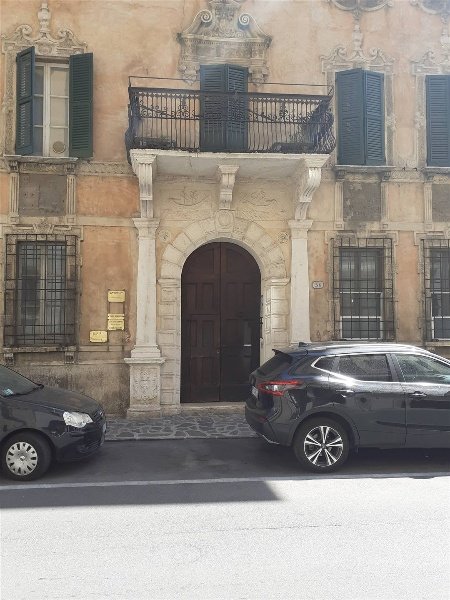 appartamento in vendita a Mantova in zona Centro Storico