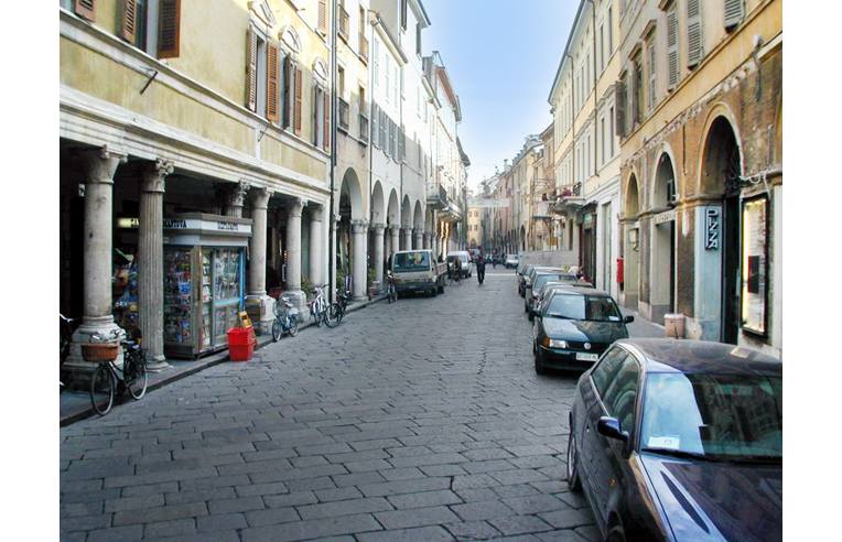 appartamento in vendita a Mantova in zona Centro Storico