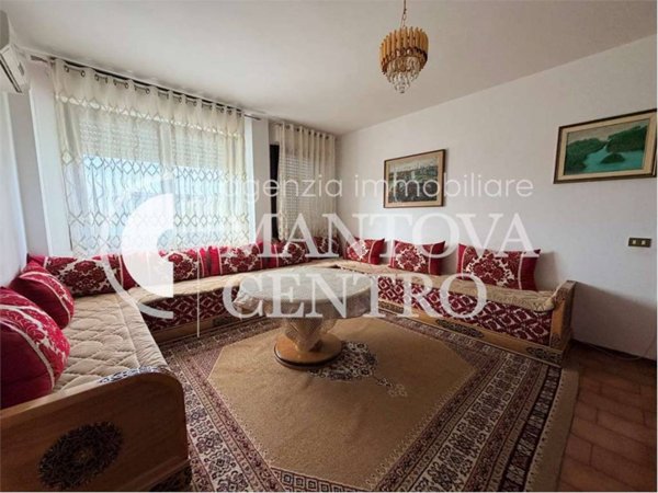 appartamento in vendita a Mantova in zona Borgo Castelletto