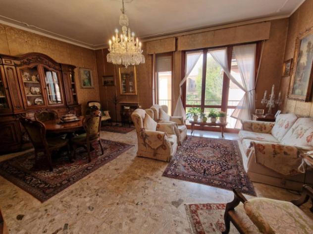 appartamento in vendita a Mantova in zona Centro Storico