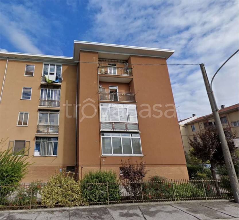 appartamento in vendita a Mantova in zona Tè Brunetti