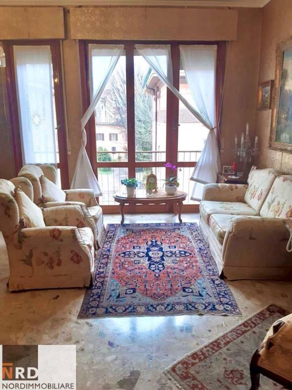 appartamento in vendita a Mantova in zona Centro Storico