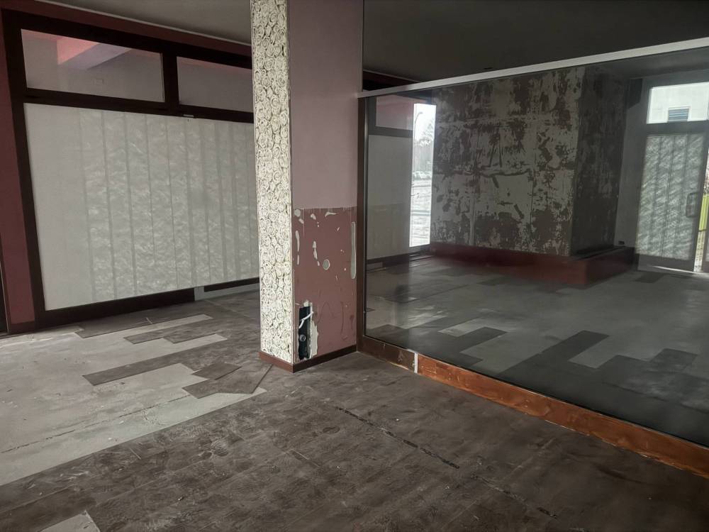 negozio in vendita a Mantova in zona Centro Storico