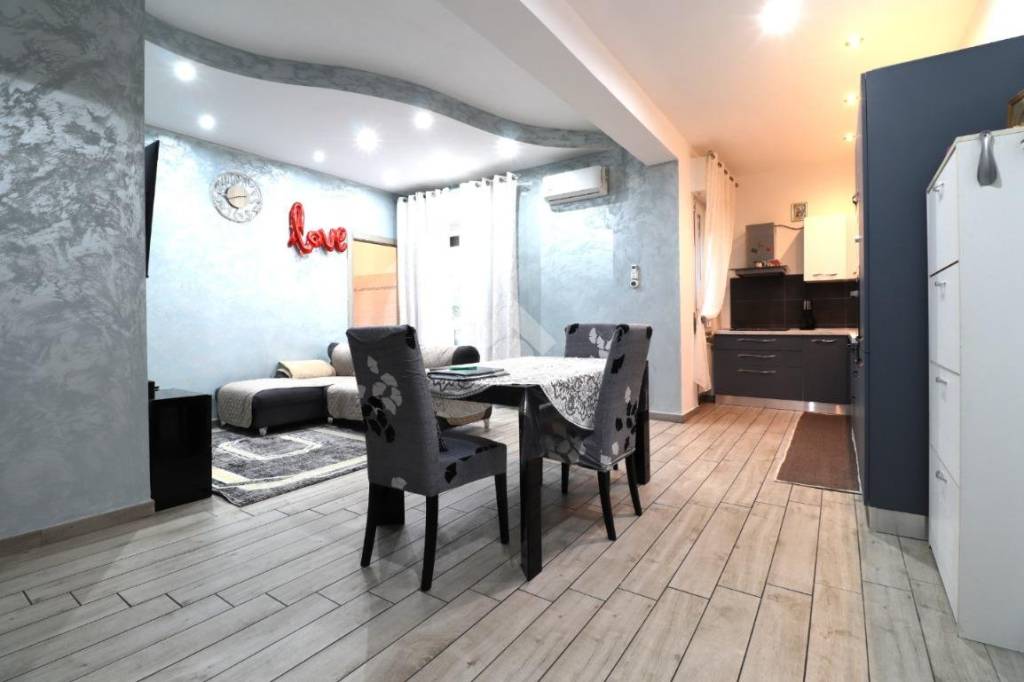 appartamento in vendita a Mantova in zona Lunetta-Frassino