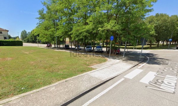 casa indipendente in vendita a Mantova