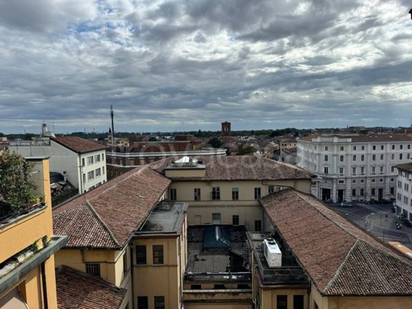appartamento in vendita a Mantova in zona Centro Storico