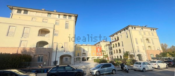 appartamento in vendita a Mantova in zona Tè Brunetti