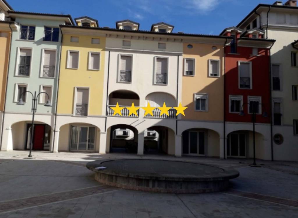 appartamento in vendita a Mantova in zona Tè Brunetti