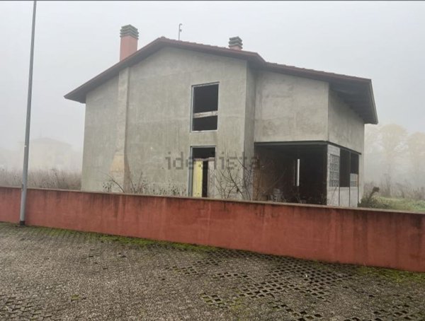 terreno edificabile in vendita a Mantova in zona Strada Dosso del Corso