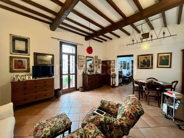 appartamento in vendita a Mantova in zona Centro Storico