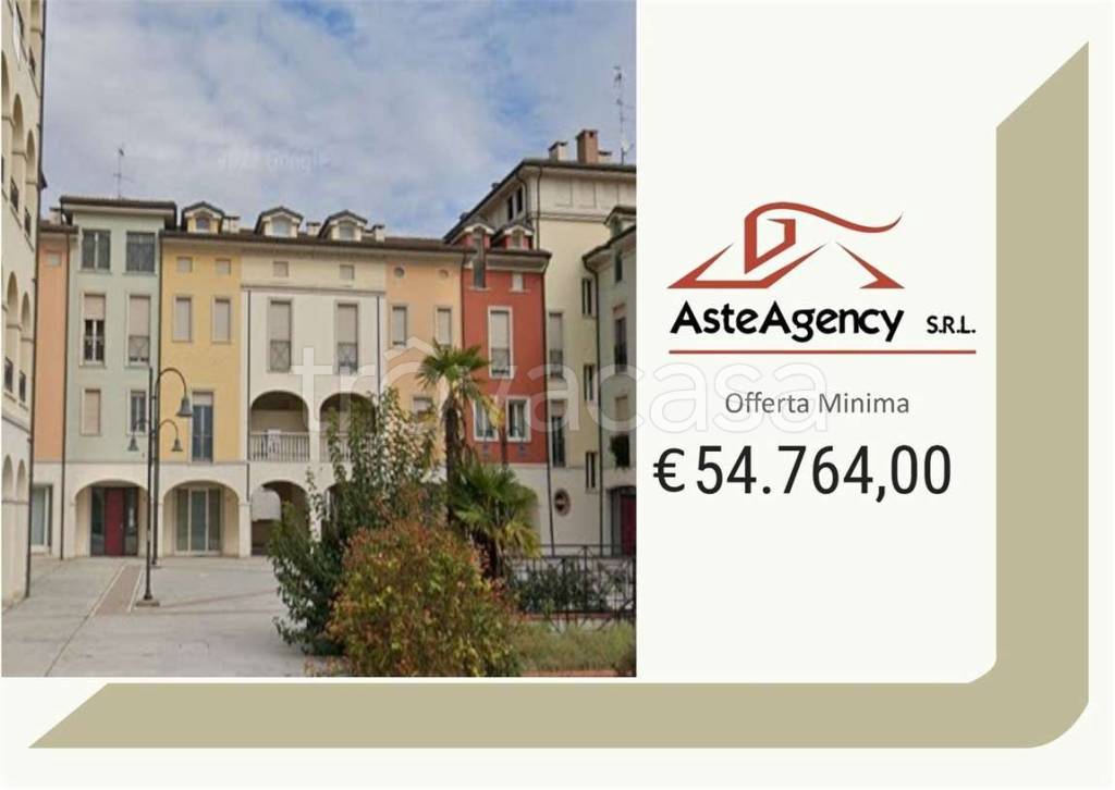 appartamento in vendita a Mantova in zona Tè Brunetti