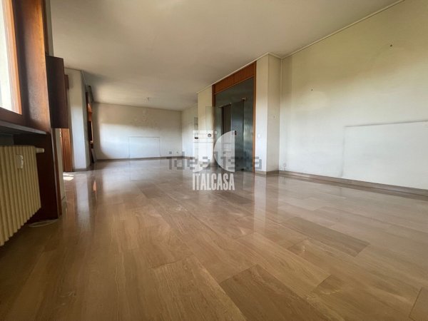 appartamento in vendita a Mantova in zona Centro Storico