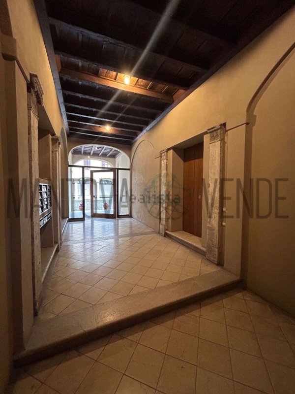 appartamento in vendita a Mantova in zona Centro Storico