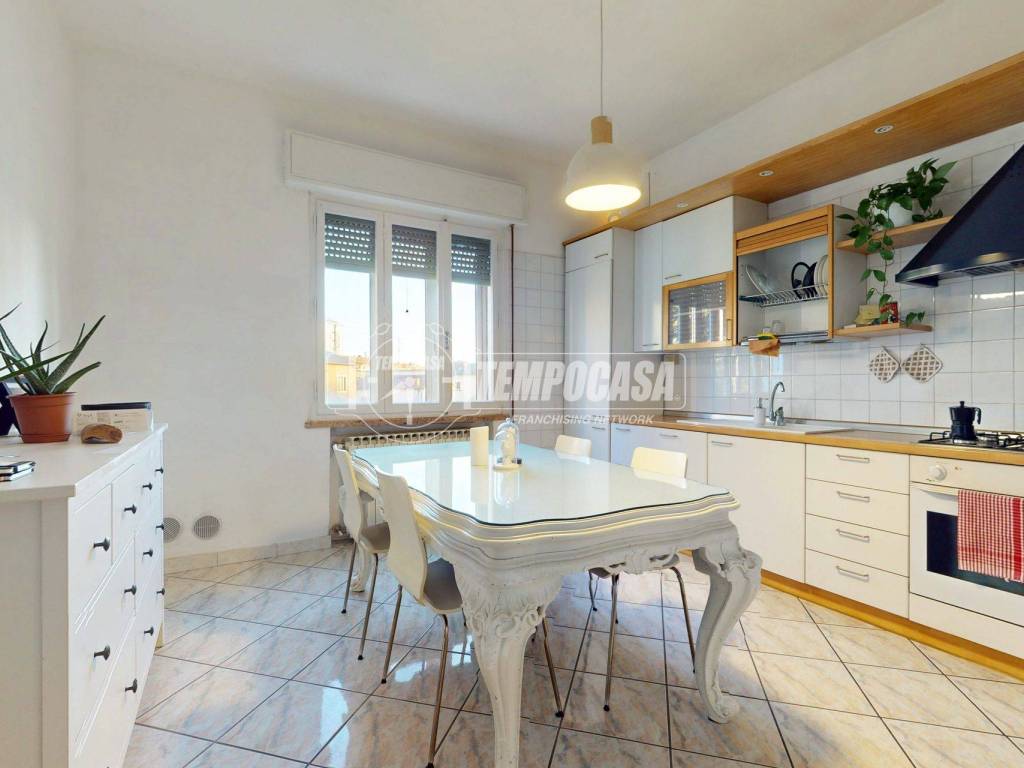 appartamento in vendita a Mantova in zona Strada Dosso del Corso