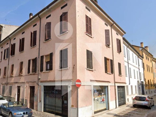 negozio in vendita a Mantova in zona Centro Storico