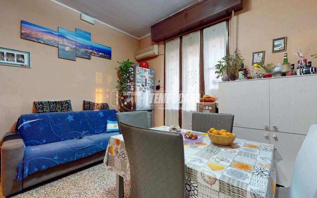 appartamento in vendita a Mantova in zona Tè Brunetti