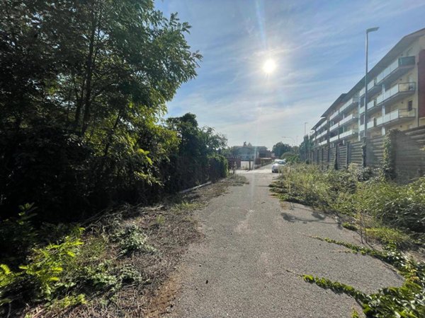 terreno edificabile in vendita a Mantova in zona Chiesanuova