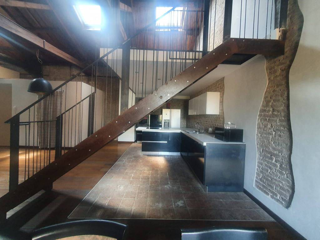 appartamento in vendita a Mantova in zona Centro Storico