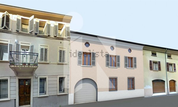 appartamento in vendita a Mantova in zona Centro Storico