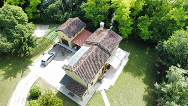 casa indipendente in vendita a Mantova