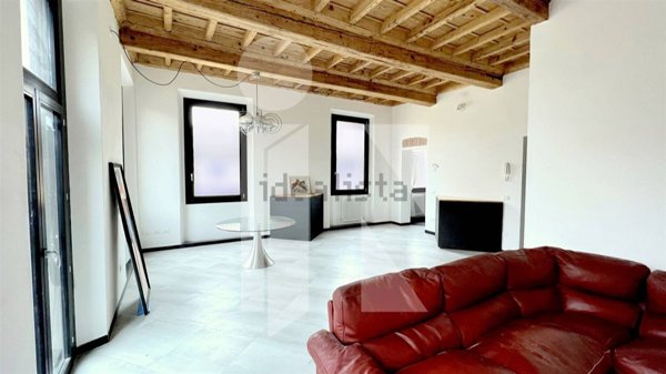 appartamento in vendita a Mantova in zona Centro Storico