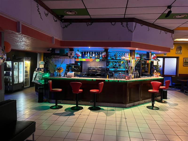 negozio in vendita a Mantova