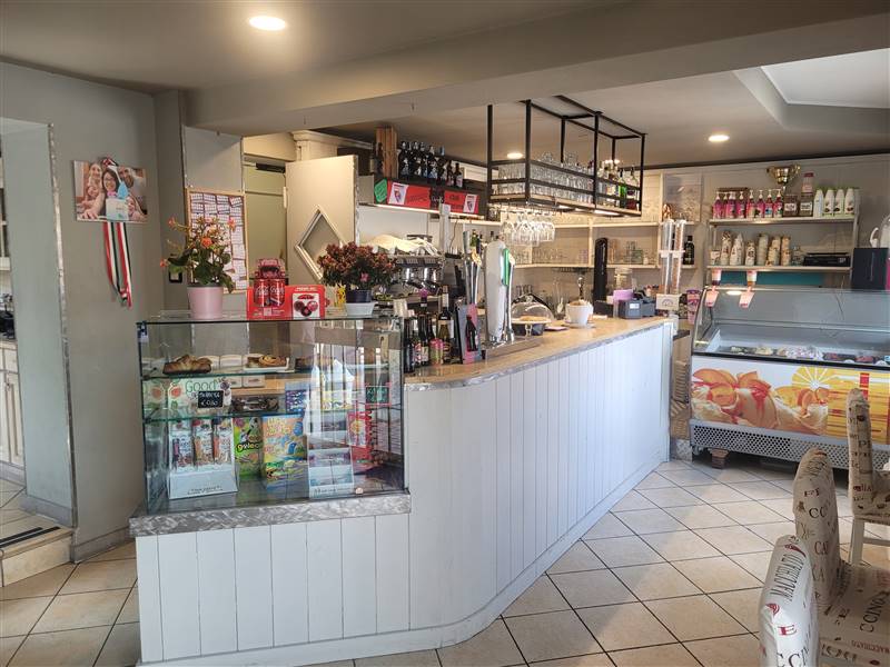 negozio in vendita a Mantova