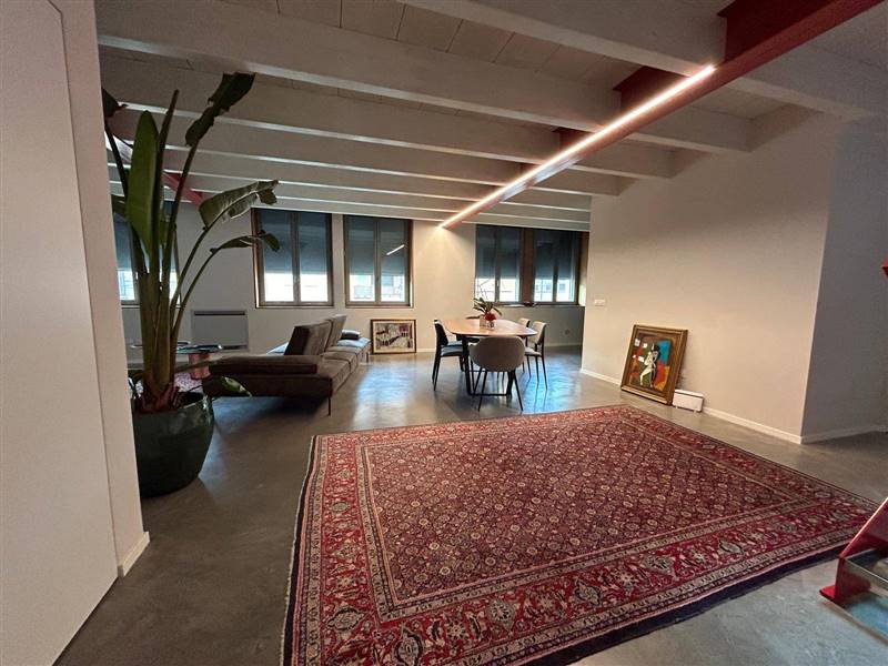 appartamento in vendita a Mantova in zona Centro Storico