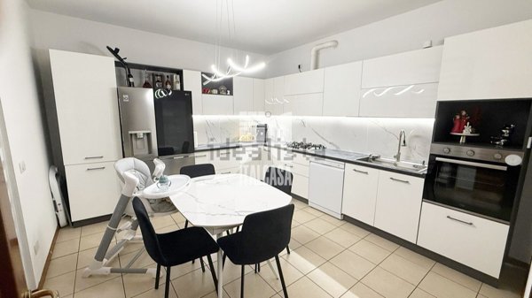 casa indipendente in vendita a Mantova