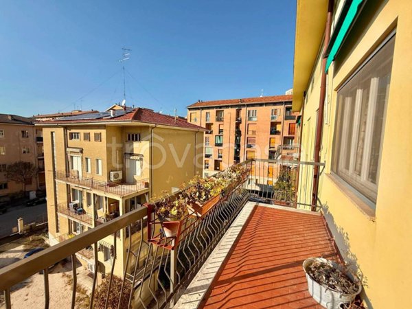 appartamento in vendita a Mantova in zona Valletta Paiolo