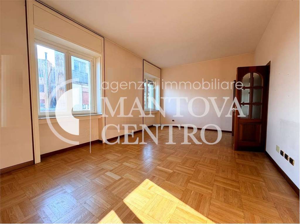 appartamento in vendita a Mantova