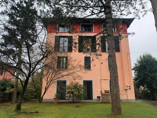 casa indipendente in vendita a Mantova in zona Belfiore