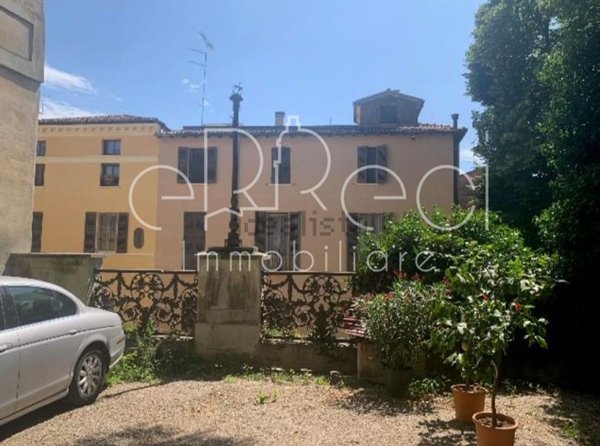 appartamento in vendita a Mantova