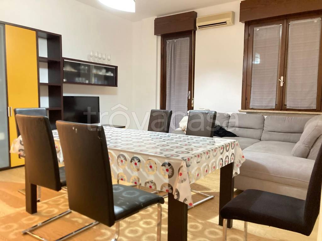 appartamento in vendita a Mantova in zona Valletta Valsecchi