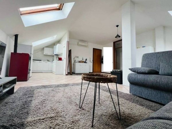 appartamento in vendita a Mantova in zona Cittadella