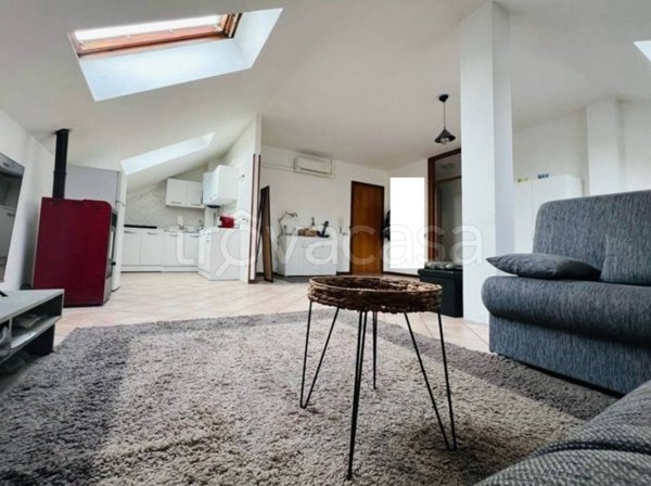 appartamento in vendita a Mantova in zona Cittadella