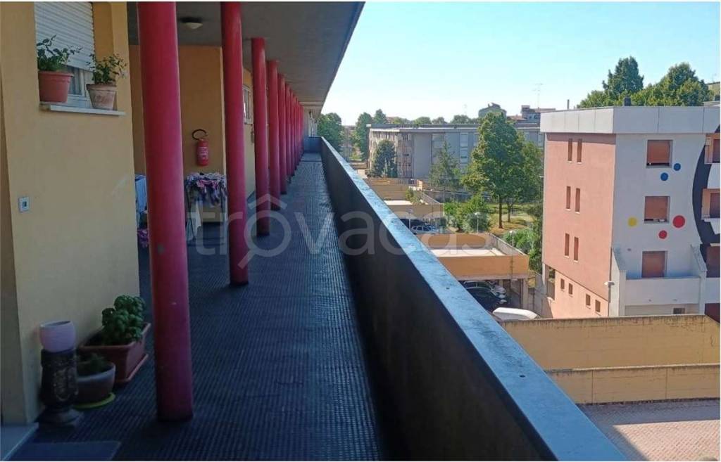 appartamento in vendita a Mantova in zona Lunetta-Frassino