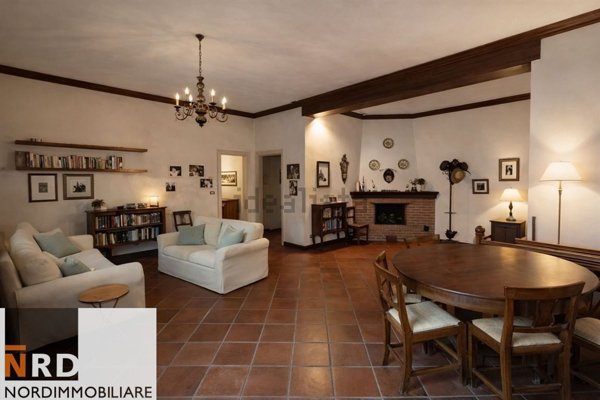 casa indipendente in vendita a Mantova in zona Centro Storico