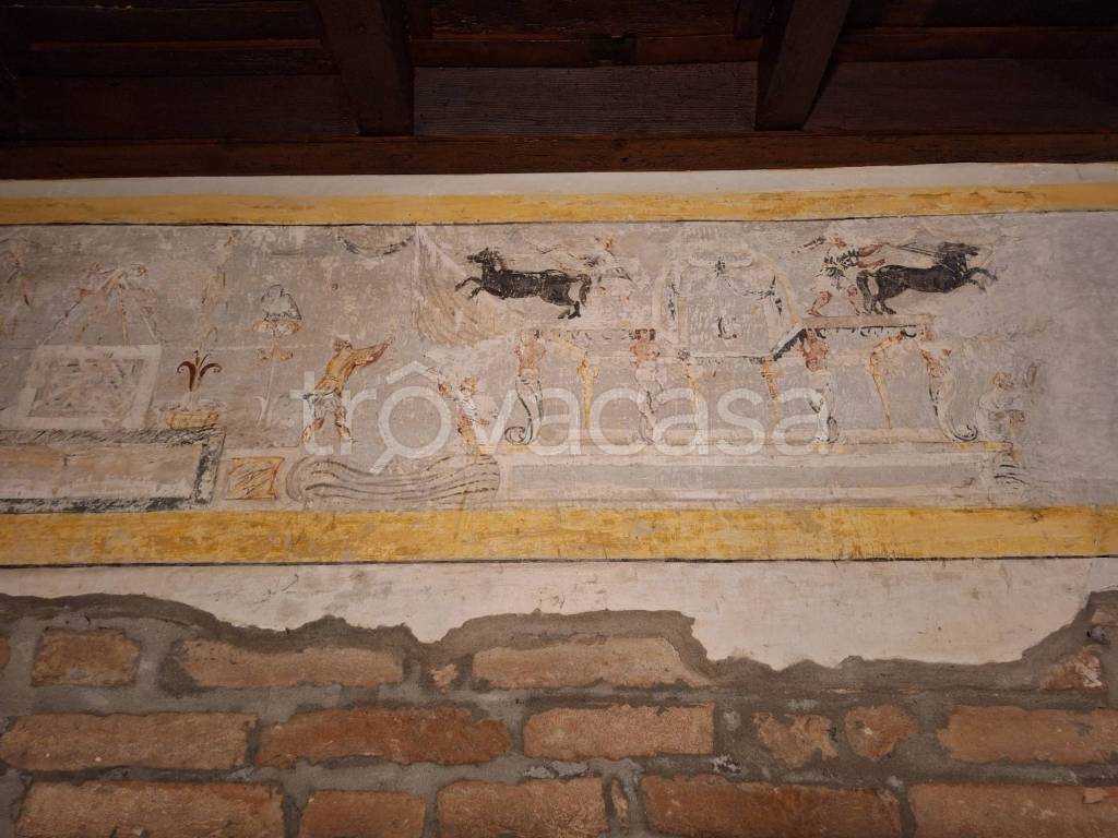 appartamento in vendita a Mantova in zona Centro Storico