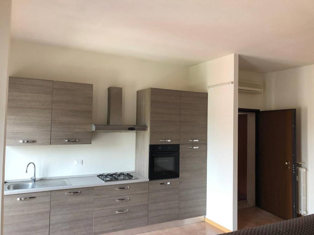 appartamento in vendita a Mantova in zona Tè Brunetti