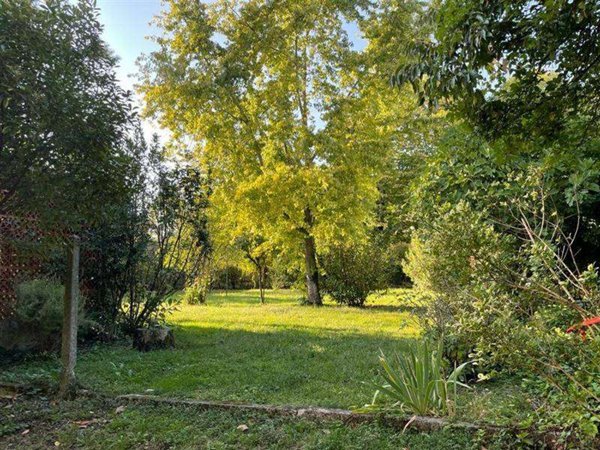 casa indipendente in vendita a Mantova in zona Chiesanuova