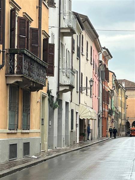 casa indipendente in vendita a Mantova in zona Centro Storico