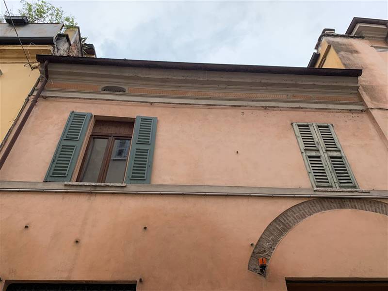 casa indipendente in vendita a Mantova in zona Centro Storico