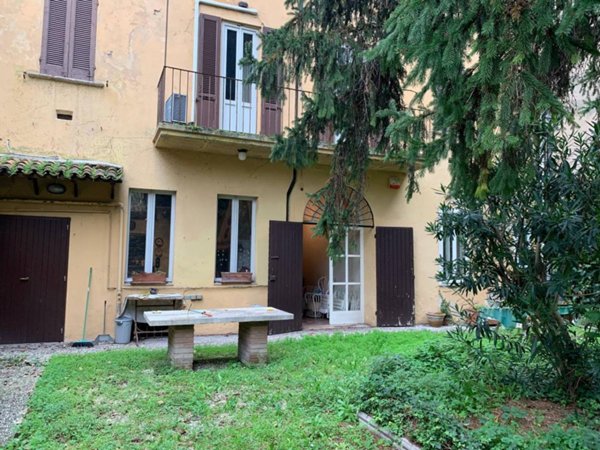 casa indipendente in vendita a Mantova in zona Centro Storico