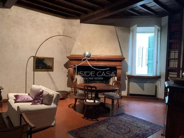 casa indipendente in vendita a Mantova in zona Centro Storico